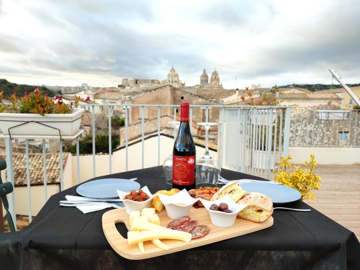 Terrazza Dei Sogni Bed & Breakfast Ragusa Ngoại thất bức ảnh