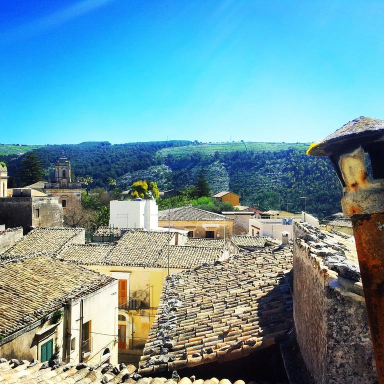 Terrazza Dei Sogni Bed & Breakfast Ragusa Ngoại thất bức ảnh