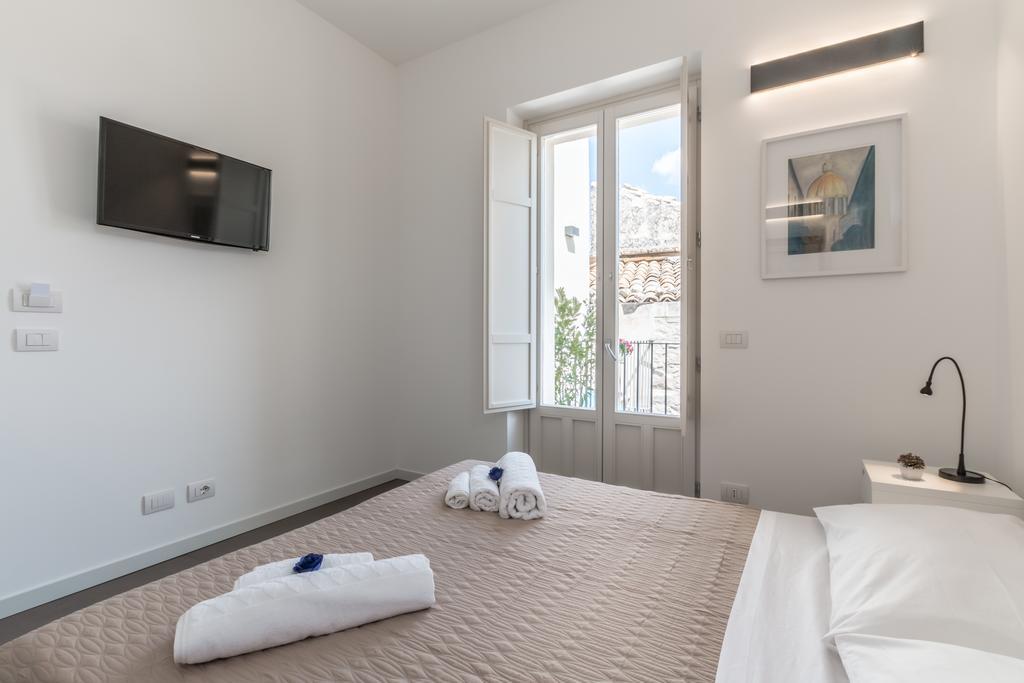 Terrazza Dei Sogni Bed & Breakfast Ragusa Phòng bức ảnh