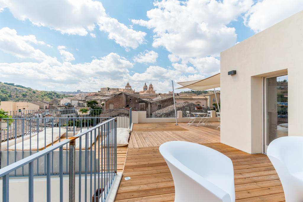 Terrazza Dei Sogni Bed & Breakfast Ragusa Ngoại thất bức ảnh