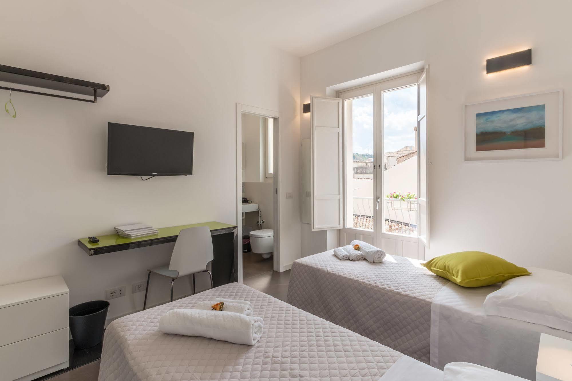 Terrazza Dei Sogni Bed & Breakfast Ragusa Ngoại thất bức ảnh