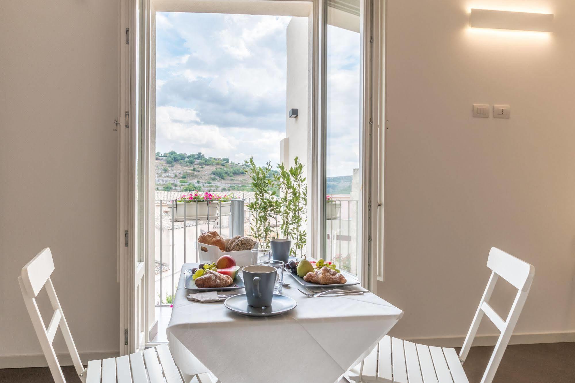 Terrazza Dei Sogni Bed & Breakfast Ragusa Ngoại thất bức ảnh